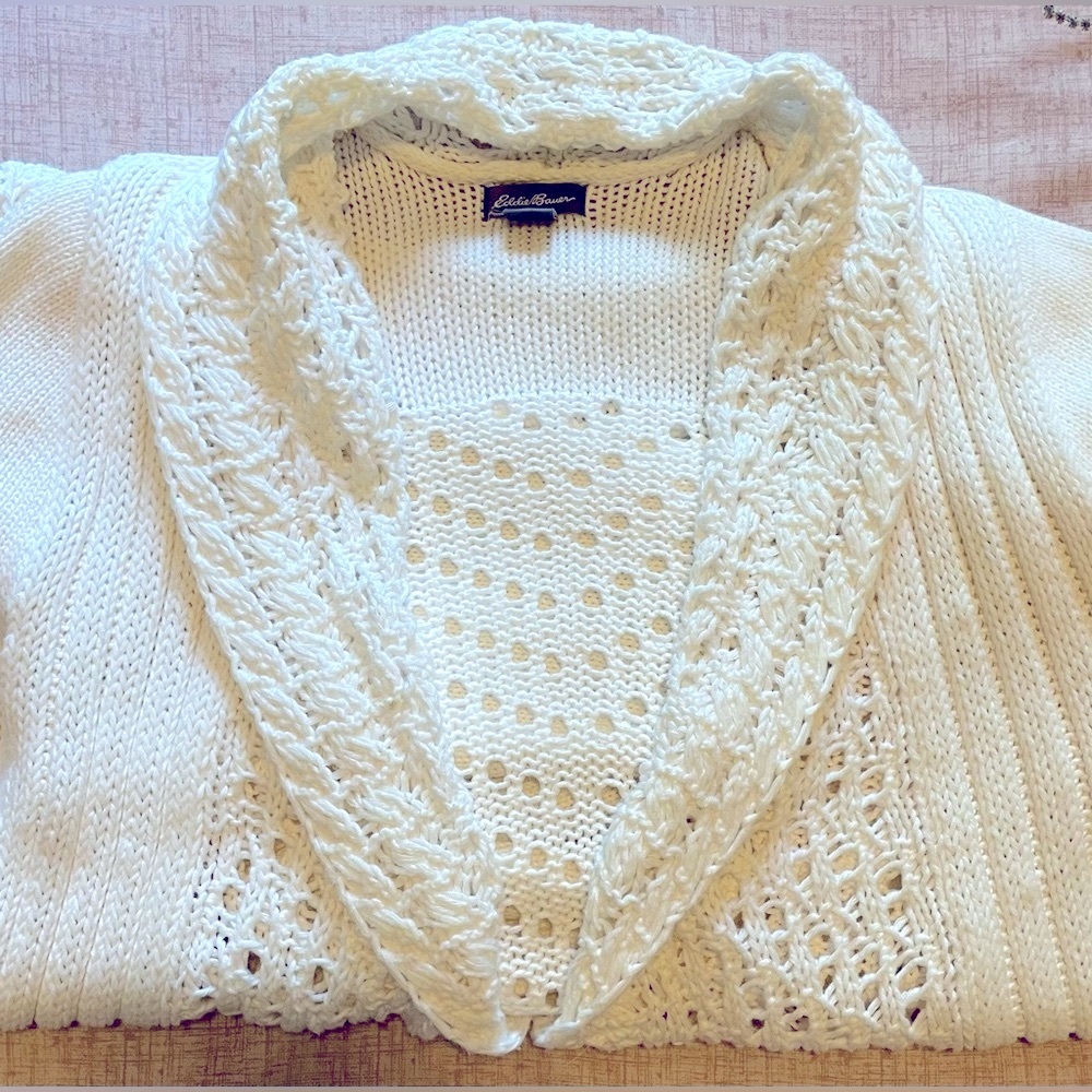 Eddie Bauer|Medium|White Cardigan Sweater